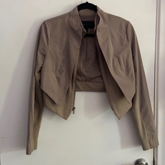 BCBG MAXAZRIA Tan/Green Hued Jacket - Picture 2 of 6